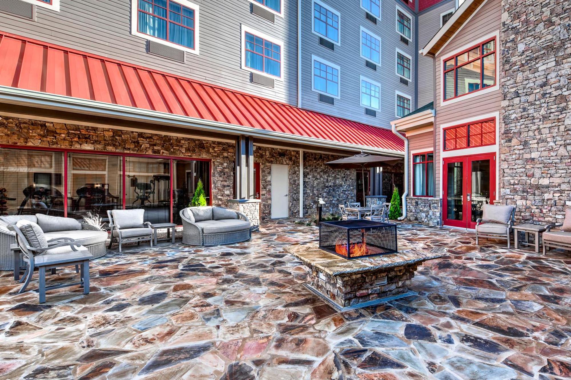 Black Fox Lodge Pigeon Forge, Tapestry Collection By Hilton Exterior foto